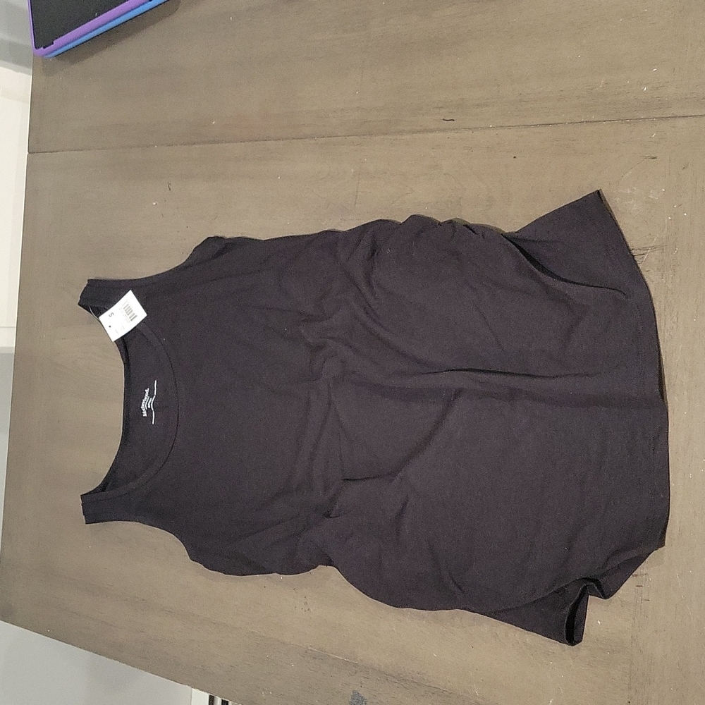 Black maternity tang top